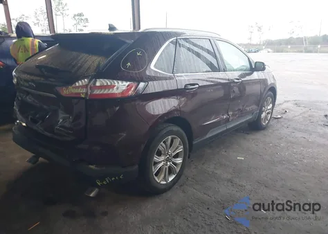 2020 Ford Edge Titanium z USA, uszkodzony, nr VIN 2FMPK3K93LBB52956